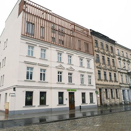 B&B Hotel Leszno Экстерьер фото